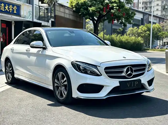 Mercedes-Benz Mercedes-Benz C-Class 2018